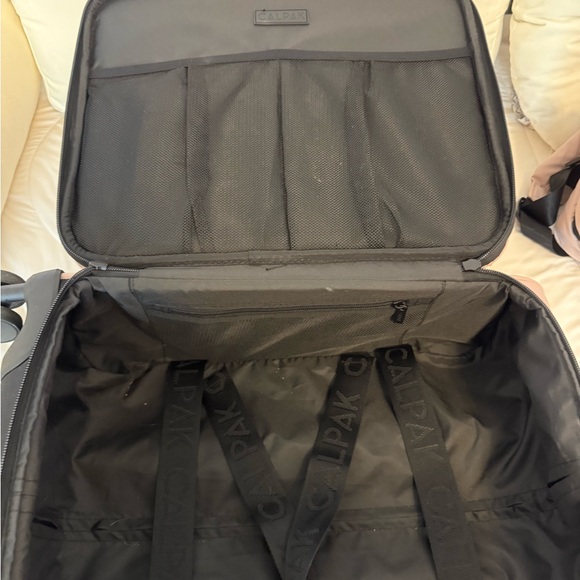 Calpak luggage Carry on used less than 5 times. Rose quartz. - Picture 6 of 8